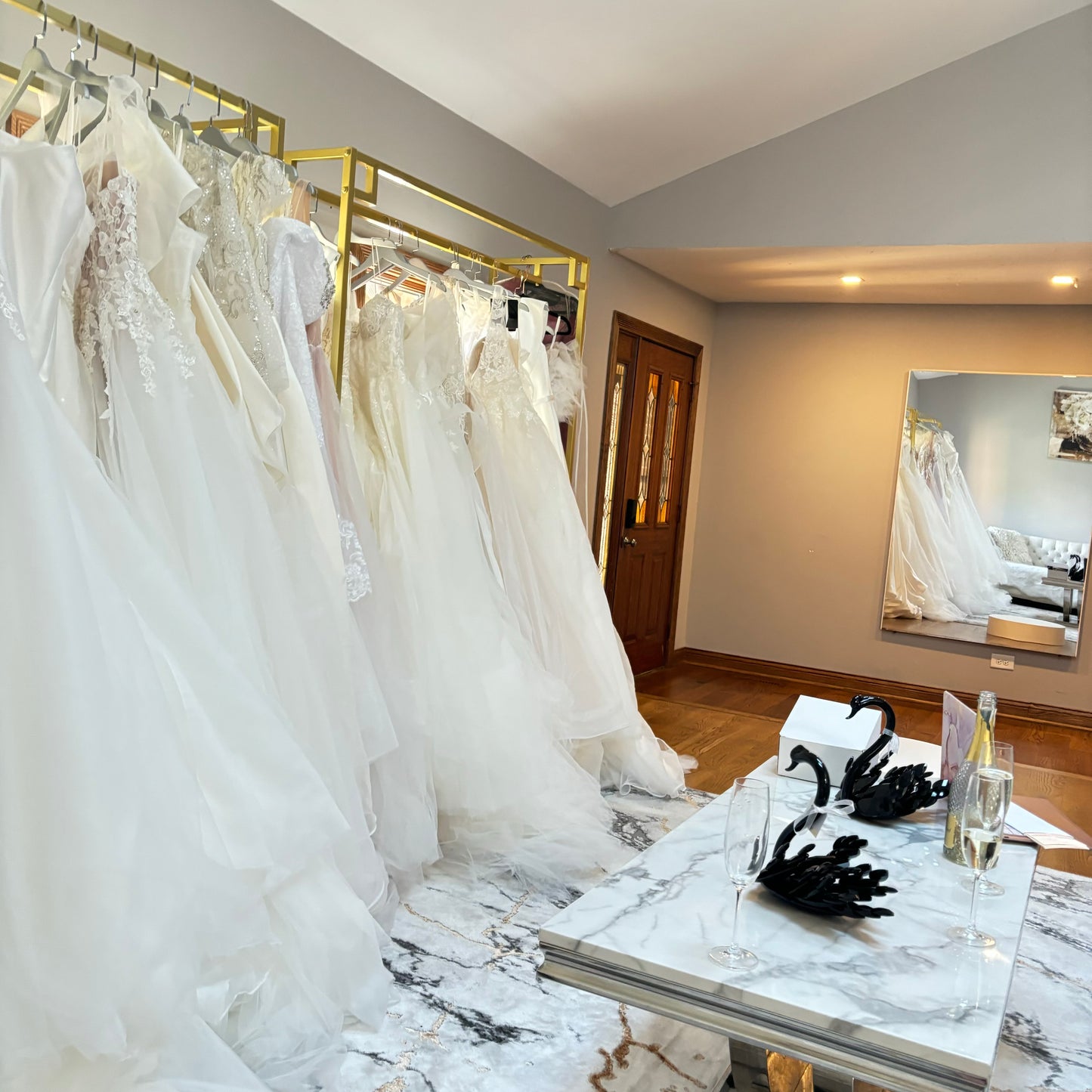 BRIDAL GOWN FIRST CONSULTATION