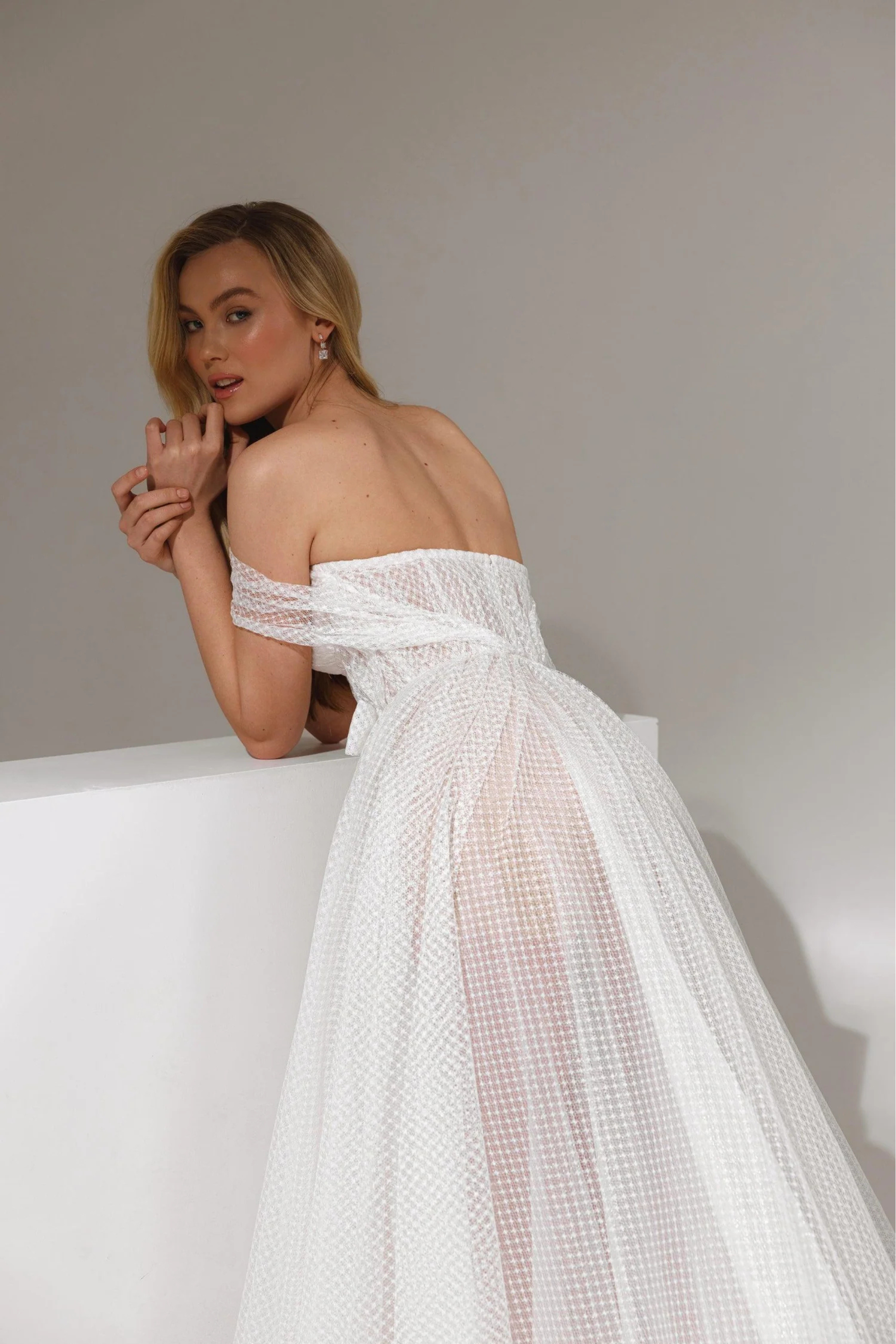 romantic bridal gown off shoulder sleeves